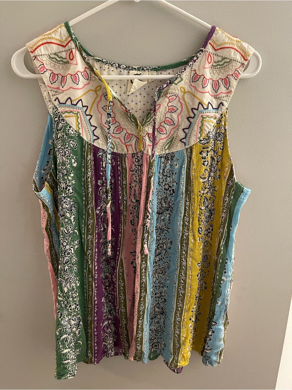 One September sleeveless top